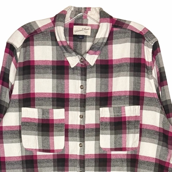 Universal Thread Flannel Long Sleeve Button Front Shirt - Picture 4 of 7